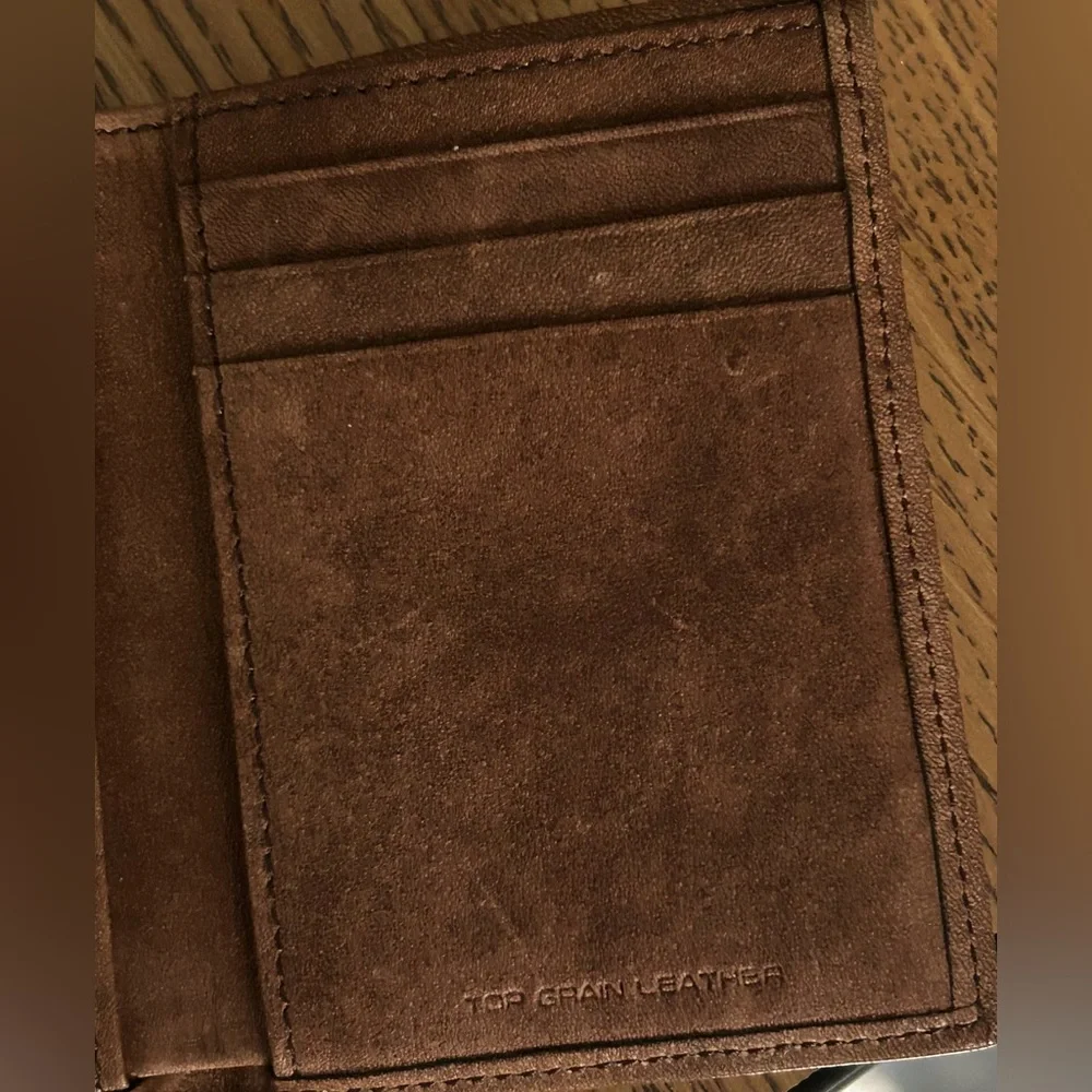 Dockers Brown Leather Wallet - Picture 2 of 7